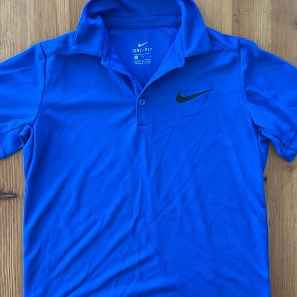 Under Armour Heat Gear & Nike Dri-Fit Polo Top Short, size YM Red & Blue - Picture 4 of 5